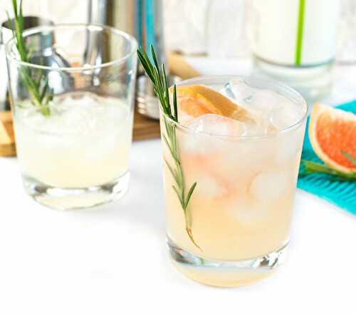 Lime Grapefruit and Rosemary Gin Gimlet