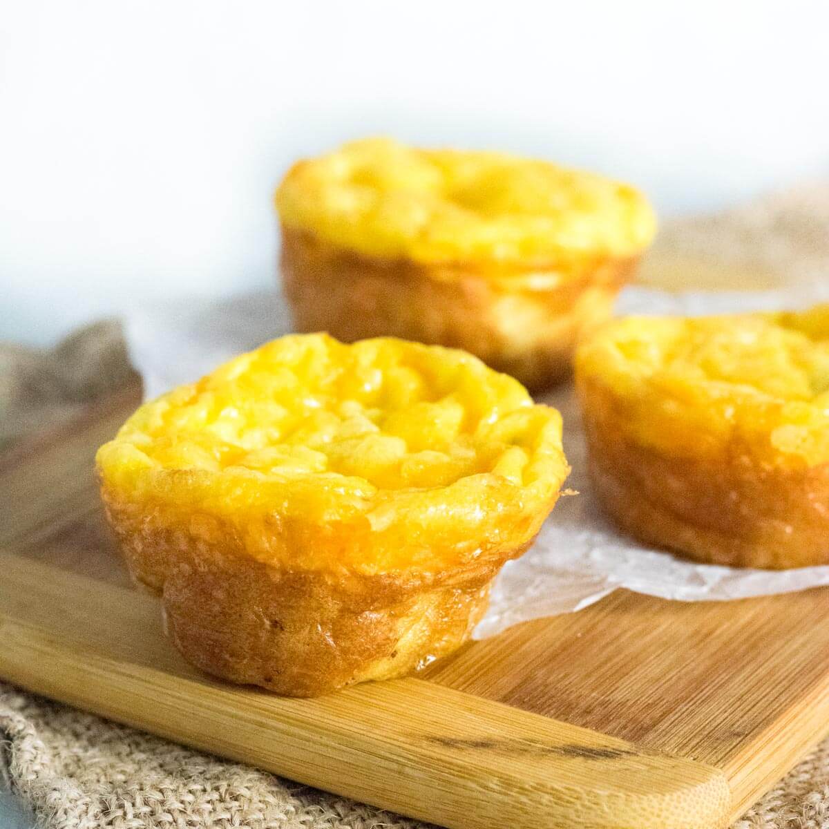 Cheesy Bacon Egg Muffins