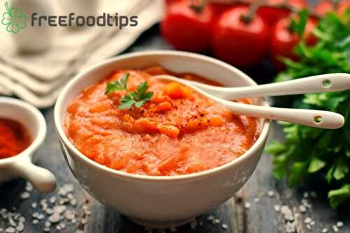 Easy Recipe for Tomato Gravy with Sour Cream | FreeFoodTips.com