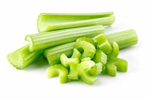 How to convert chopped raw celery to cups | FreeFoodTips.com