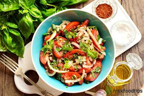 Marinated Tomatoes with Onion and Garlic | FreeFoodTips.com