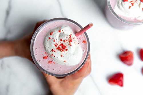 Healthy Strawberry Cottage Cheese Smoothie