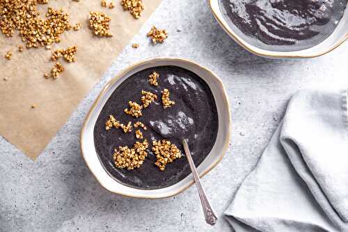 Blueberry Spinach Smoothie Bowl with Maple Buckwheat Clusters (Vegan, Gluten-Free)