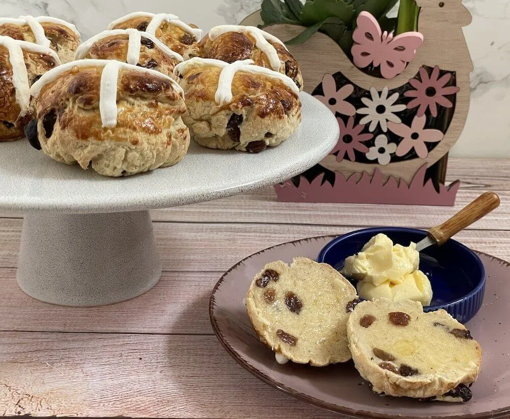 Gluten-Free HOT CROSS BUNS