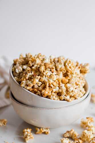 Easy Healthy Caramel Popcorn