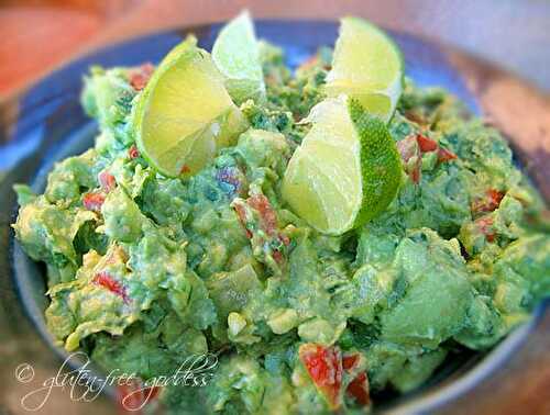 Joey's Kicked Up Rockin' Guac with Lime + Tomatillos