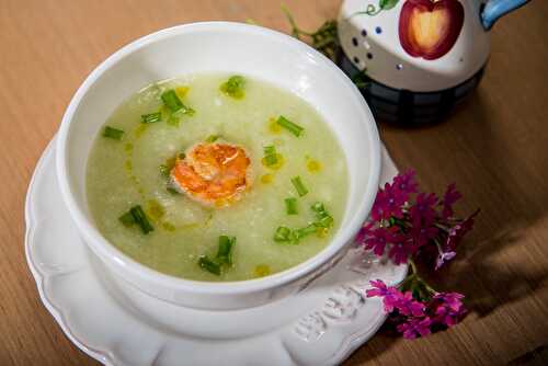 Cucumber and Grapes Gazpacho Cold Soup with Shrimp - Gluten Free Indian