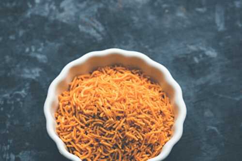 Haldiram Style Aloo Bhujia Recipe | How to Make (Step by Step)