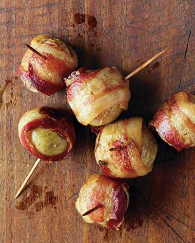 Bacon-Wrapped Potatoes With Creamy Dill Sauce