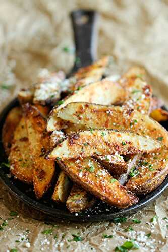 Easy Garlic Parmesan Fries