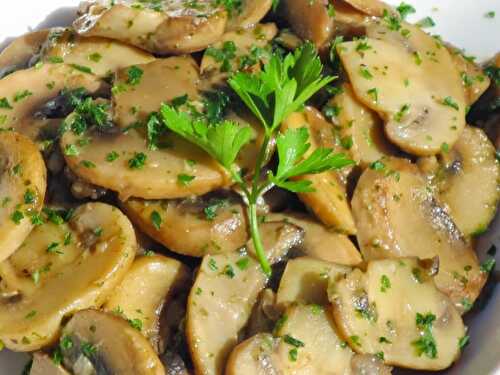 Spanish Garlic Mushrooms – Champinones Al Ajillo