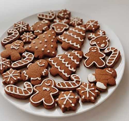Tasty Keto Gingerbread Cookies Recipe