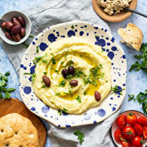 Skordalia - Greek Garlic and Potato Dip