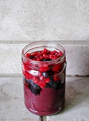 What I Ate For a Relay Race + Beet and Berries Cacao Smoothie Pudding