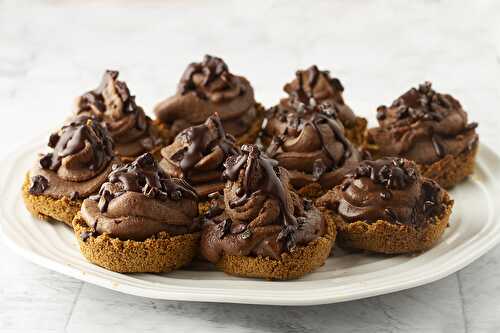 Mini Vegan Chocolate Cheesecakes