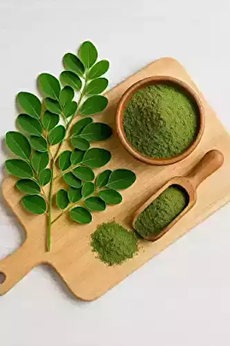 Moringa: Benefits, Side Effects & How to Use It (Chef's Guide)