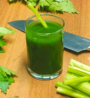 Celery Juice Benefits, Recipe & Side Effects: The Ultimate Guide for 2026