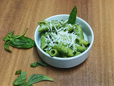 Basil Leaves in Hindi and 9 Indian Languages — तुलसी नहीं, ये है असली Basil