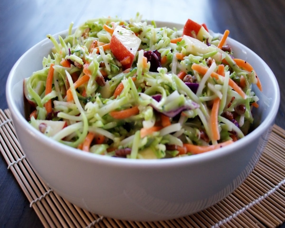 Sweet and Healthy Broccoli Slaw