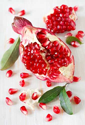 14 Benefits Of Pomegranate - Healthier Steps