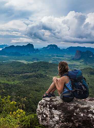 Best Fruits for Backpacking