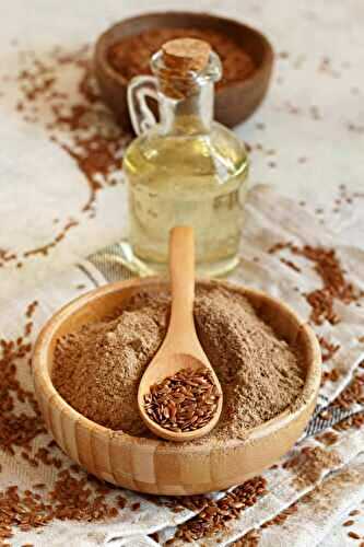 7 Amazing Flaxseed Benefits for Hair