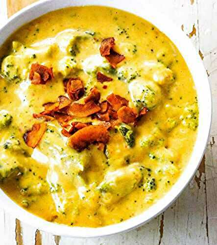 Vegan Broccoli Cheese Soup