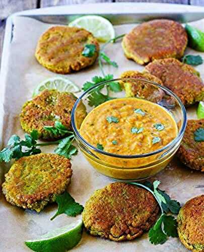 Yellow Split Peas Fritters with Curry Sauce
