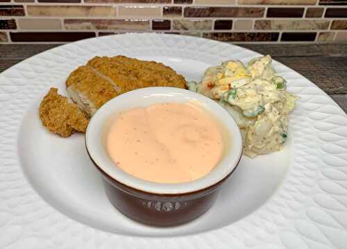 Sriracha Ranch Dipping Sauce