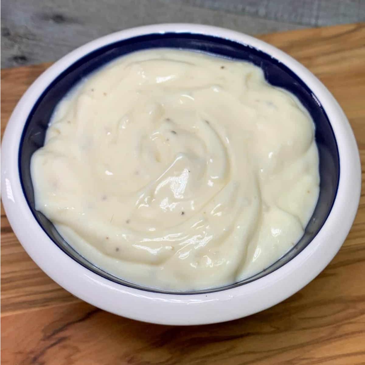 Easy Garlic Aioli