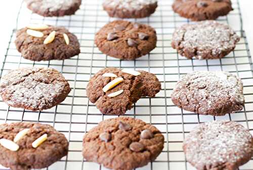 Low Carb Double Chocolate Chip Cookies