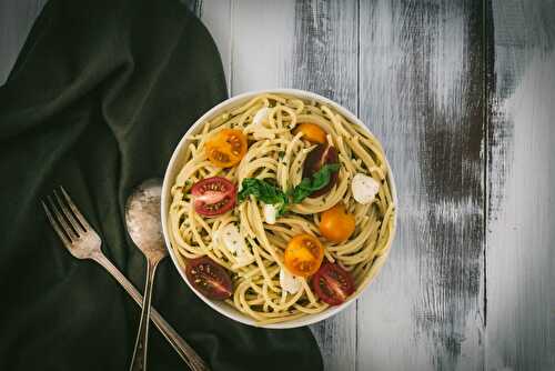 Pasta with Basil Sauce and Roasted Tomatoes