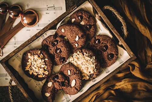 Low Carb Chocolate Peanut Butter Cookies