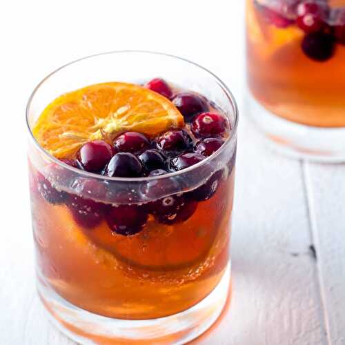 Skinny Cranberry Cocktails (or Mocktails)