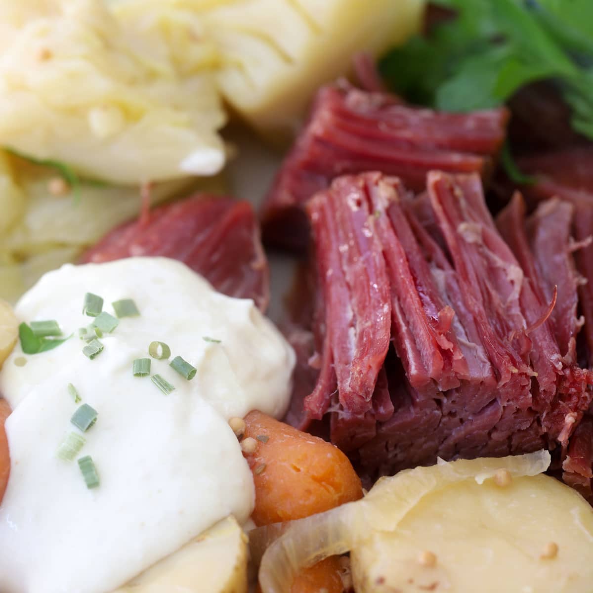 Slow Cooker Corned Beef and Cabbage