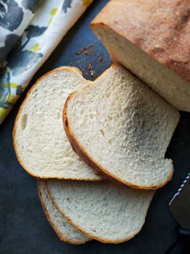 Basic white sandwich bread