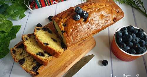 BLUEBERRY CUSTARD CAKE