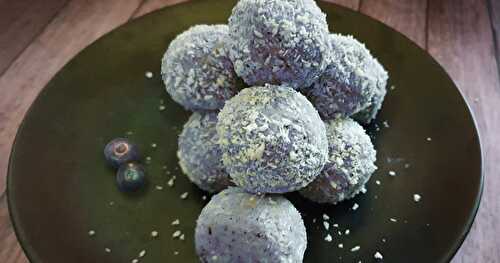CHEESE BLISS BALLS 