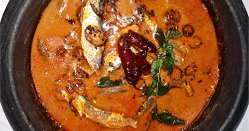 MATTHI MOULAGU CURRY (Sardine in red chilly curry).