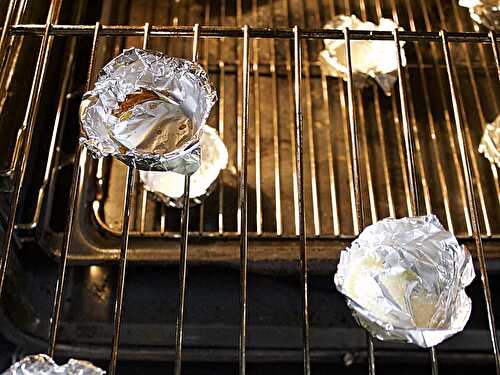 Testing hotspots in your oven – using kitchen science