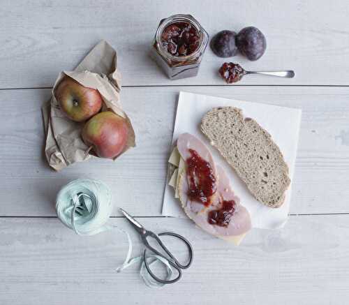 Unctuous plum chutney
