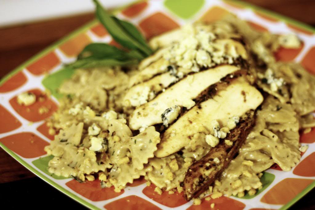 Grilled Chicken Pasta with Creamy Gorgonzola Walnut Cream Sauce