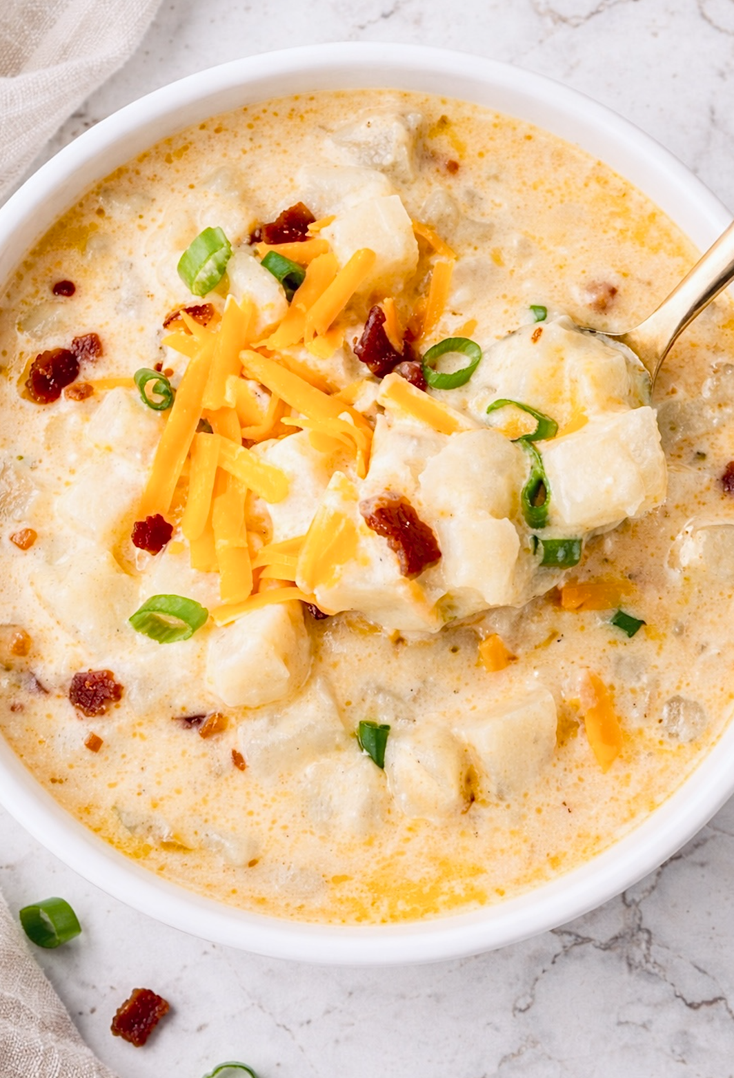 Crockpot Creamy Hash Brown Potato Soup