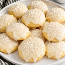 Italian Christmas Cookies (Anginetti)