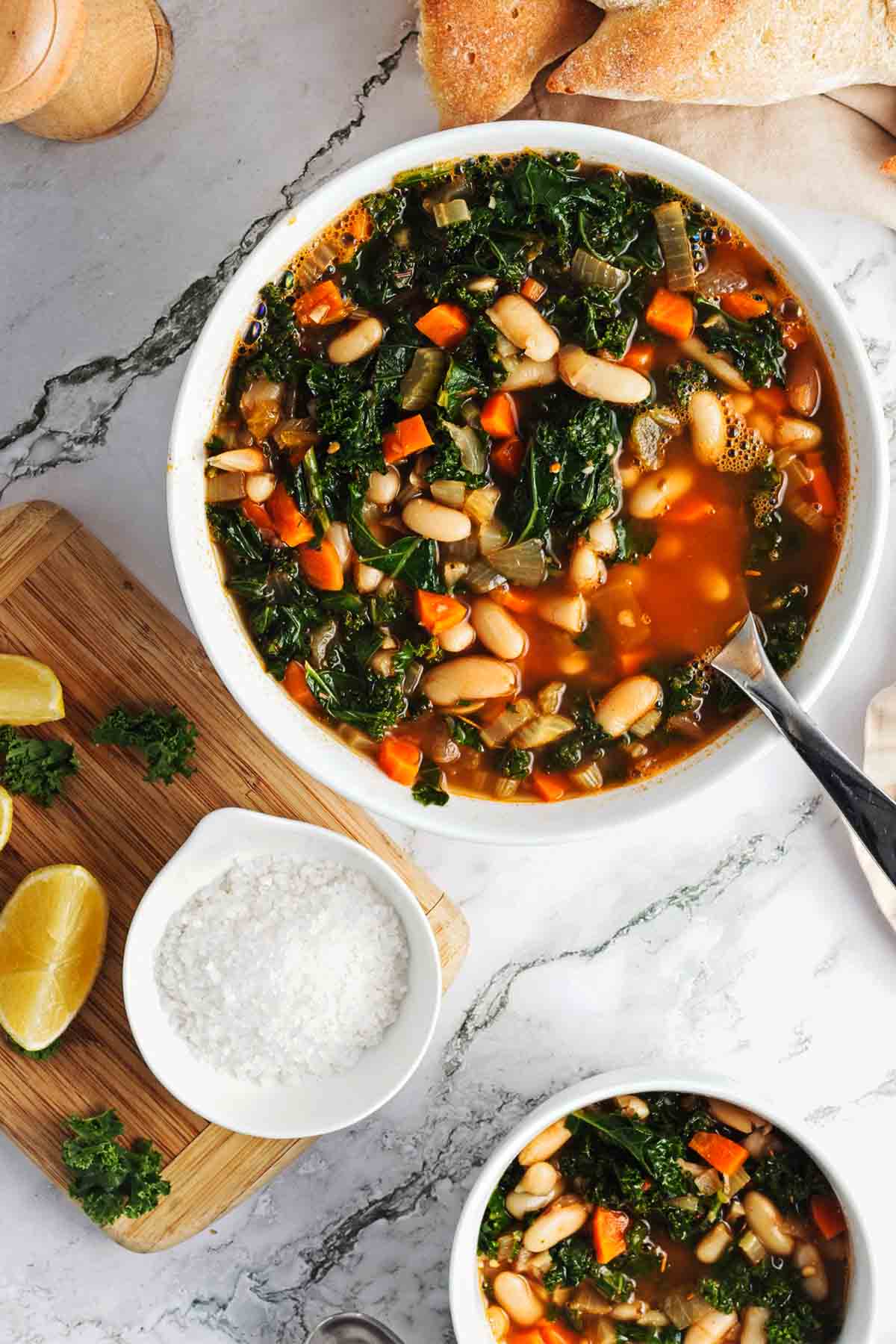 White Bean Kale Soup (Tuscan-Style)