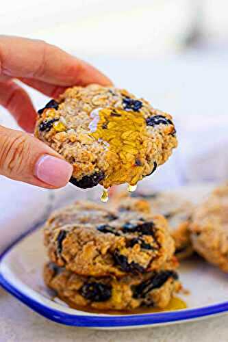 Amazing Oatmeal Raisin Cookies
