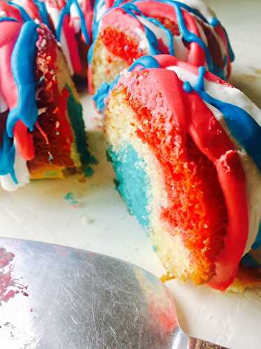 Red, White, & Blue 4th of July Bundt Cake - Keat's Eats