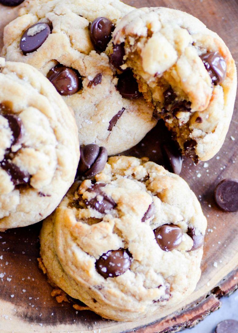 Thick and Chewy Brown Sugar Chocolate Chip Cookies Recipe