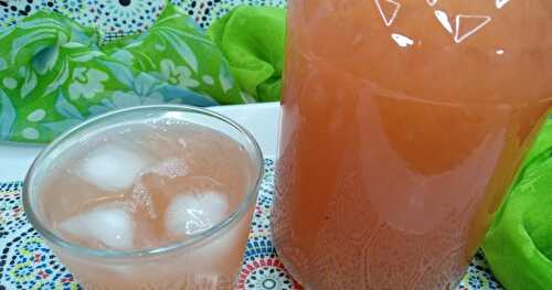 LIMONADE AU PAMPLEMOUSSE / GRAPEFRUIT LEMONADE / LIMONADA DE POMELO / شراب الزنباع (الليمون الهندي)