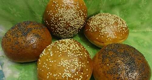 PAIN DE LA SEMAINE : BRIOCHES  / BREAD OF THE WEEK: BUNS / PAN DE LA SEMANA :BOLLOS /  خبز الاسبوع قراشل